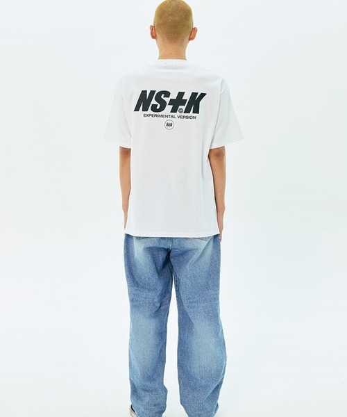 NASTY KICK(ナスティーキック)の「【UNISEX】NASTYKICK/エッセンシャルロゴTシャツ 2197590(Tシャツ/カットソー・レディース・グリーン/イエロー/ブラック/ホワイト/ネイビー/チャコール/オレンジ・MEDIUM/X-LARGE/LARGE)」の19枚目の写真