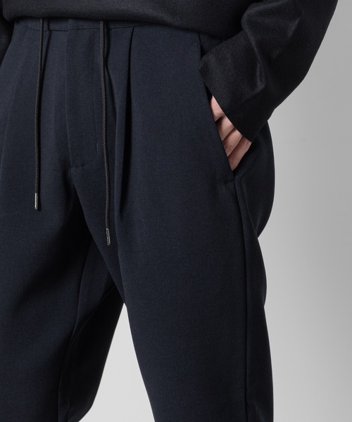 ATTACHMENT(アタッチメント)の「ストレッチ ダブルクロス レギュラーフィット イージートラウザーズ / PE STRETCH DOUBLE CLOTH REGULAR FIT EASY TROUSERS(スラックス・メンズ・ブラック/グレー/ダークネイビー・3/1/2)」の7枚目の写真