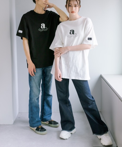 OLIVE des OLIVE(オリーブデオリーブ)の「Gender Free Tシャツ(Tシャツ/カットソー・レディース・オフホワイト/ブラック・FREE)」の4枚目の写真