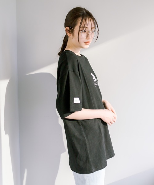 OLIVE des OLIVE(オリーブデオリーブ)の「Gender Free Tシャツ(Tシャツ/カットソー・レディース・オフホワイト/ブラック・FREE)」の20枚目の写真