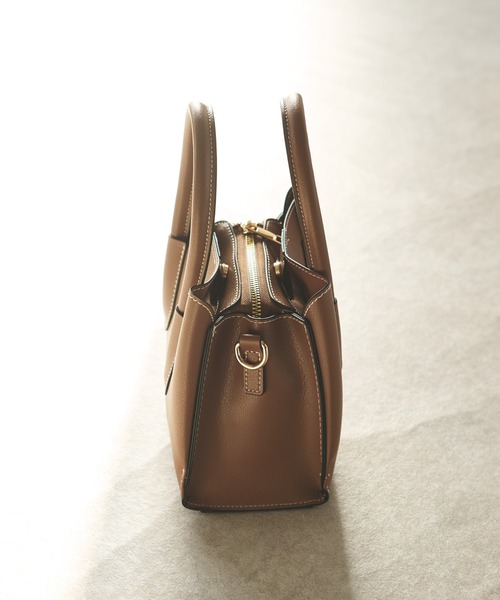 un dix cors(アンディコール)の「ダブルハンドルミニショルダーバッグ(ショルダーバッグ・レディース・キャメル/ブラウン/グリーン・FREE)」の6枚目の写真