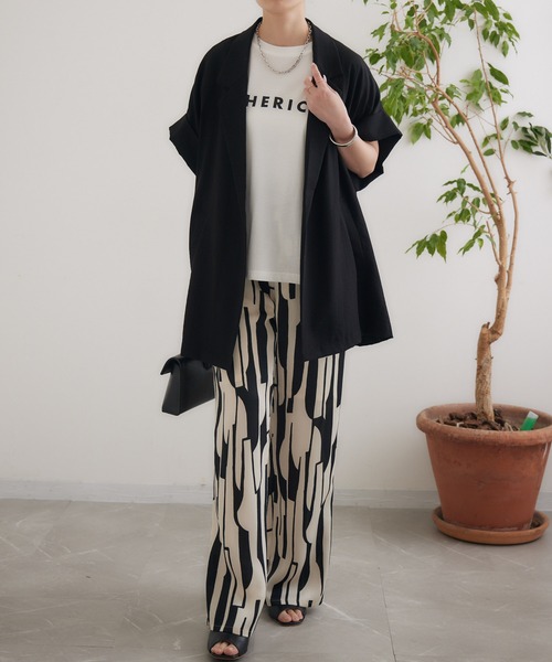 Dignite collier(ディニテコリエ)の「Dignite collier スリーブレスジャケット(テーラードジャケット・レディース・ブラック/カーキ/チャコールグレー・FREE)」の4枚目の写真