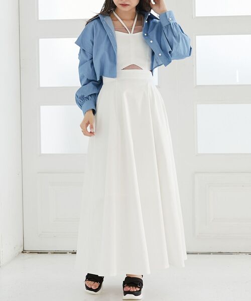 MAJESTIC LEGON(マジェスティックレゴン)の「パールボタン肩あきショートシャツ(シャツ/ブラウス・レディース・イエロー/サックスブルー/ブルー系その他2/ピンク系その他2/オフホワイト・MEDIUM)」の15枚目の写真