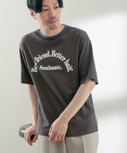 ITEMS URBANRESEARCH（アイテムズ アーバンリサーチ）の「リブ配色 ロゴプリント スラブTシャツ（Tシャツ/カットソー・メンズ・チャコールグレー/オフホワイト/グレー系その他・LARGE/MEDIUM）」の7枚目の写真