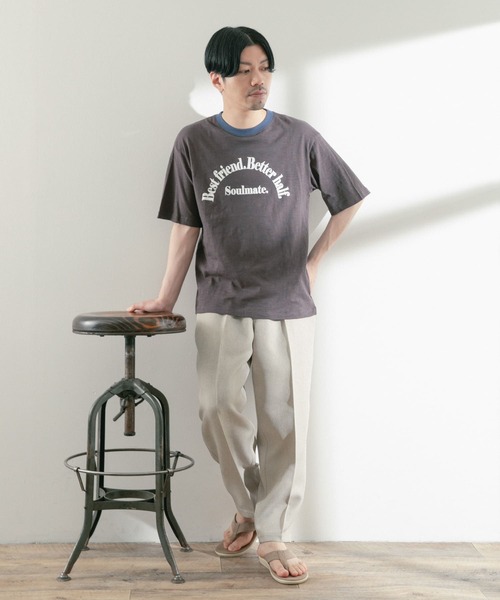 ITEMS URBANRESEARCH（アイテムズ アーバンリサーチ）の「リブ配色 ロゴプリント スラブTシャツ（Tシャツ/カットソー・メンズ・チャコールグレー/オフホワイト/グレー系その他・LARGE/MEDIUM）」の8枚目の写真