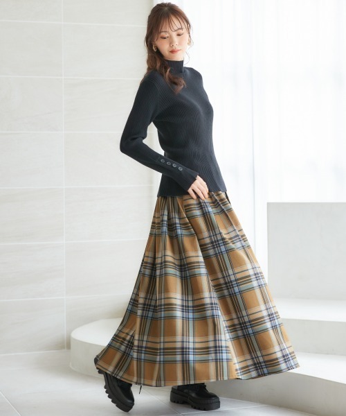 miclat（ミクラ）の「大きいサイズ　大判チェックフレアスカート　miclat（スカート・レディース・ブラウン系/グレー系・L/LL/3L/4L/5L）」の20枚目の写真