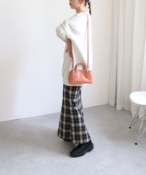 MIAN (ミアン)の「ウォレットショルダーバッグ(ショルダーバッグ・レディース・ブラック/グレイッシュベージュ/マスタード/ピンク・FREE)」の21枚目の写真