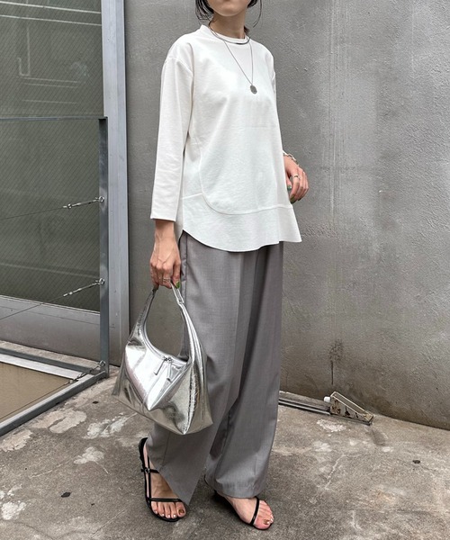 COLLAGE GALLARDAGALANTE（コラージュガリャルダガランテ）の「裾切替7分袖Tシャツ（Tシャツ/カットソー・レディース・オフホワイト/ネイビー/ベージュ・FREE）」の10枚目の写真