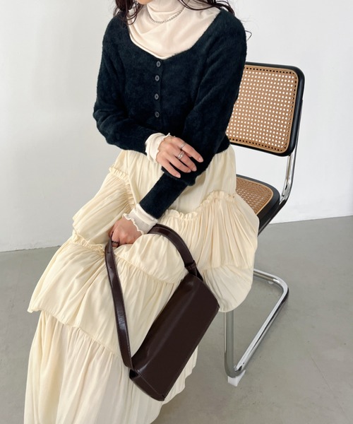 CLEA（クレア）の「クロップド丈コンパクトシャギーニットトップス（ニット/セーター・レディース・ホワイト/ブラック・FREE）」の20枚目の写真