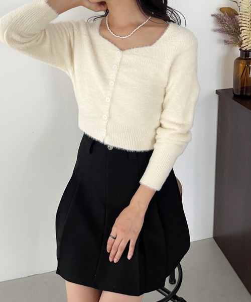 CLEA（クレア）の「クロップド丈コンパクトシャギーニットトップス（ニット/セーター・レディース・ホワイト/ブラック・FREE）」の8枚目の写真