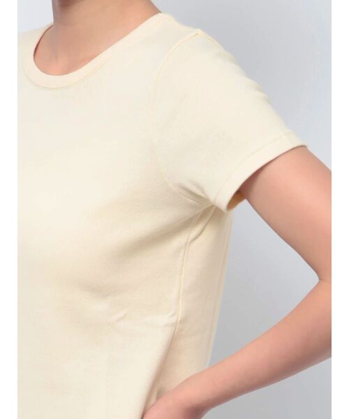 Ungrid（アングリッド）の「カラーフィットTee（Tシャツ/カットソー・レディース・レッド/ピンク/オフホワイト/ブラック・FREE）」の10枚目の写真