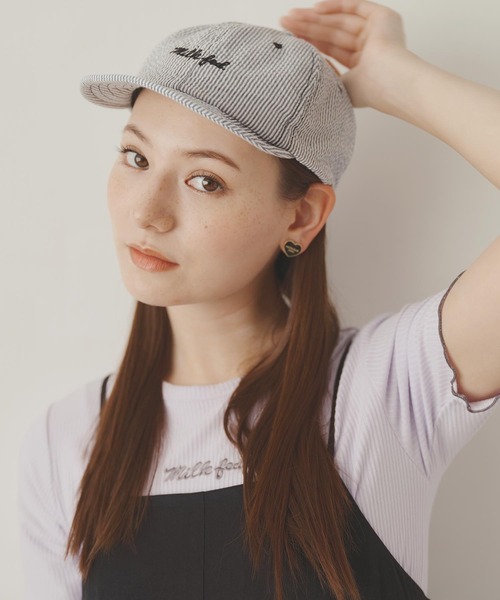 MILKFED.（ミルクフェド）の「HEART LOGO STUD EARRINGS（ピアス（両耳用）・レディース・ホワイト/ブラック/レッド・ONE SIZE）」の9枚目の写真