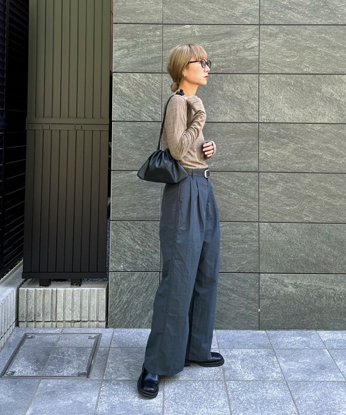 feepur（フェピュール）の「バックオープンランダムリブラメロンTee（Tシャツ/カットソー・レディース・モカ/オフホワイト/ブラック・MEDIUM）」の8枚目の写真