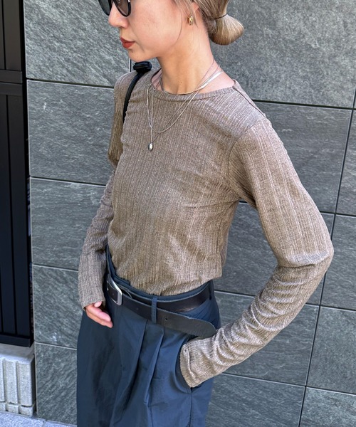 feepur（フェピュール）の「バックオープンランダムリブラメロンTee（Tシャツ/カットソー・レディース・モカ/オフホワイト/ブラック・MEDIUM）」の14枚目の写真