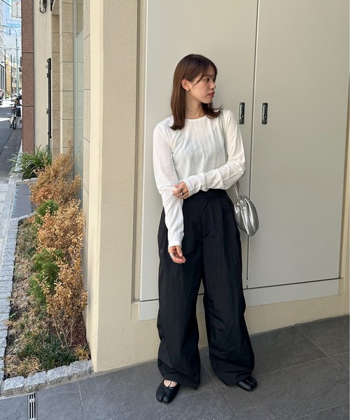 feepur（フェピュール）の「バックオープンランダムリブラメロンTee（Tシャツ/カットソー・レディース・モカ/オフホワイト/ブラック・MEDIUM）」の21枚目の写真