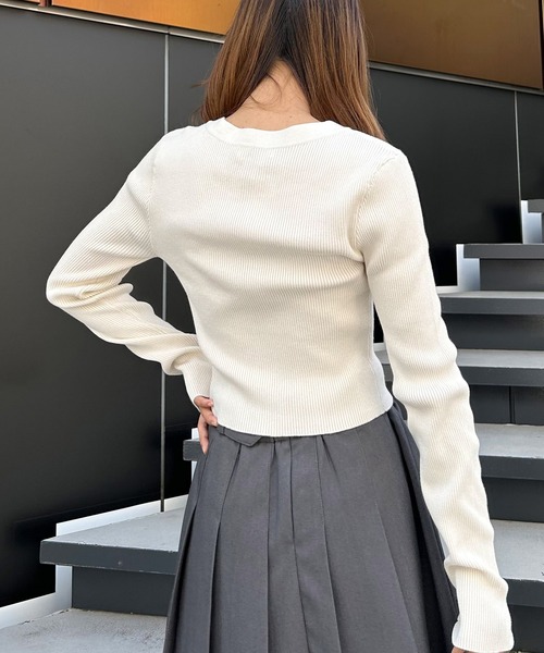 INGNI(イング)の「クルーネックフロントジップニットカーディガン(カーディガン/ボレロ・レディース・アイボリー/グレー/グリーン/ブラック・M)」の11枚目の写真