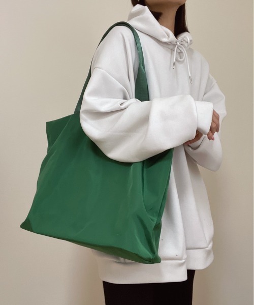 AMAIL(アマイル)の「Big tote frog bag(トートバッグ・レディース・ブラック/グリーン・FREE)」の17枚目の写真