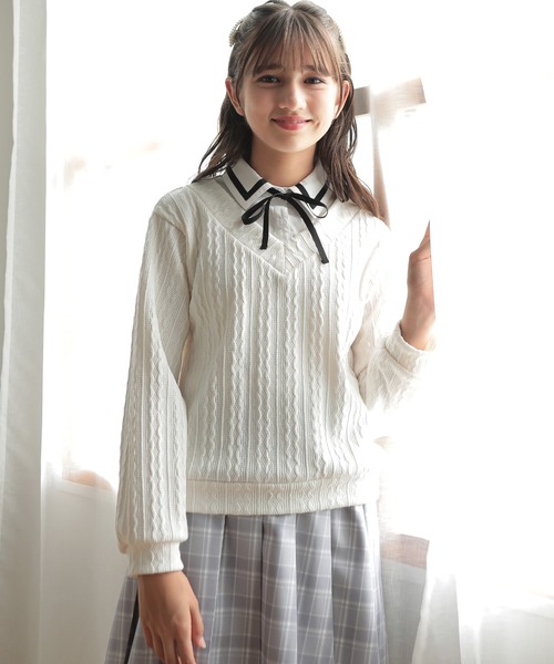 Amourire girl（アムリールガール）の「リボンタイ ブラウス×ライトニット ドッキングプルオーバー(130cm～160cm)（ニット/セーター・キッズ・オフホワイト/ベージュ・140cm/150cm/160cm/130cm）」の5枚目の写真