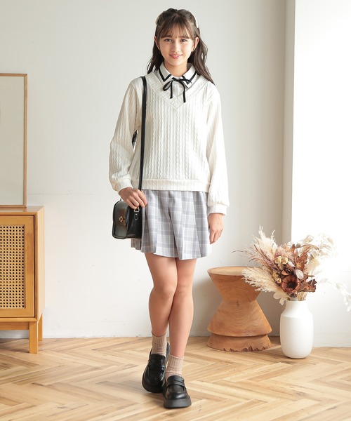 Amourire girl（アムリールガール）の「リボンタイ ブラウス×ライトニット ドッキングプルオーバー(130cm～160cm)（ニット/セーター・キッズ・オフホワイト/ベージュ・140cm/150cm/160cm/130cm）」の12枚目の写真