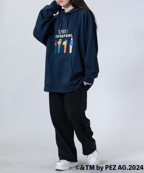 Red Cap Girl(レッドキャプガール)の「【a-r】〔PEZ×RedCapGirl〕イラスト刺繍&プリント オーバーサイズ HOODIE(パーカー・メンズ・アイボリー/アッシュグレー/ダークグレー/ネイビー・LARGE/MEDIUM/X-LARGE)」の13枚目の写真
