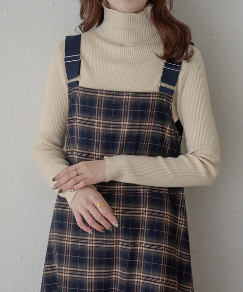 Ambre Neige（アンブルネージュ）の「チェックジャンパースカート／WEB/EC限定商品（ジャンパースカート・レディース・ダークブラウン/ネイビー・FREE）」の21枚目の写真