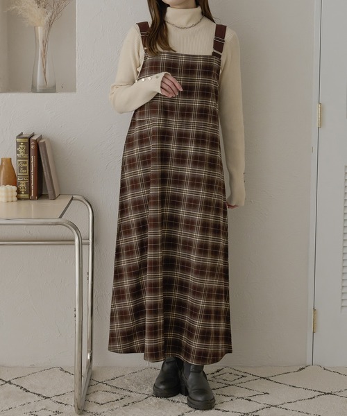 Ambre Neige（アンブルネージュ）の「チェックジャンパースカート／WEB/EC限定商品（ジャンパースカート・レディース・ダークブラウン/ネイビー・FREE）」の8枚目の写真