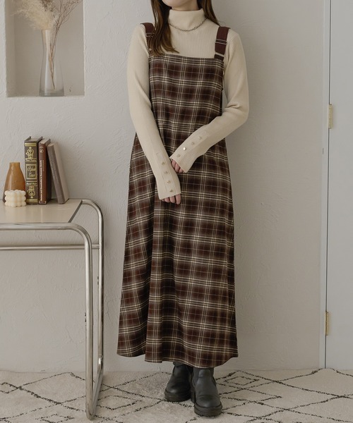 Ambre Neige（アンブルネージュ）の「チェックジャンパースカート／WEB/EC限定商品（ジャンパースカート・レディース・ダークブラウン/ネイビー・FREE）」の4枚目の写真