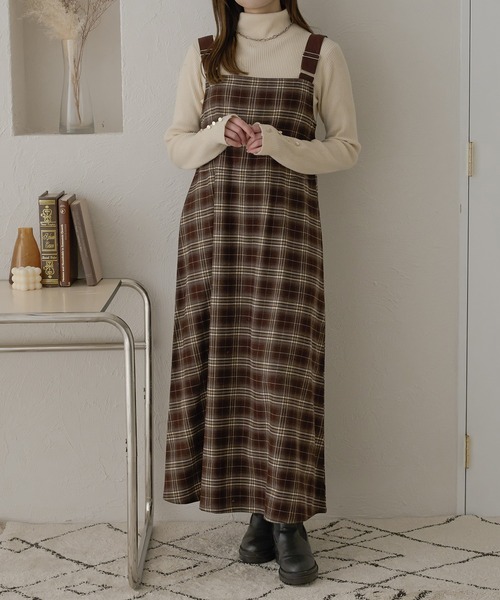 Ambre Neige（アンブルネージュ）の「チェックジャンパースカート／WEB/EC限定商品（ジャンパースカート・レディース・ダークブラウン/ネイビー・FREE）」の18枚目の写真