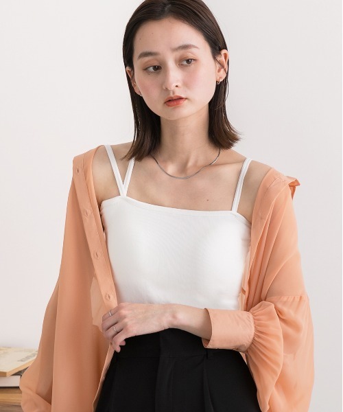 ad thie（アドティエ）の「カップ付き・ショート スクエアキャミソール（キャミソール・レディース・オフホワイト/グレー/ブラウン/ブラック・FREE）」の6枚目の写真