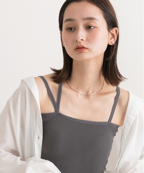 ad thie（アドティエ）の「カップ付き・ショート スクエアキャミソール（キャミソール・レディース・オフホワイト/グレー/ブラウン/ブラック・FREE）」の15枚目の写真