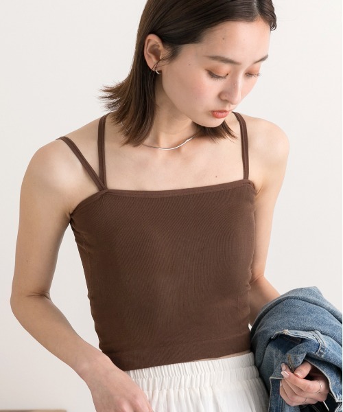 ad thie（アドティエ）の「カップ付き・ショート スクエアキャミソール（キャミソール・レディース・オフホワイト/グレー/ブラウン/ブラック・FREE）」の19枚目の写真