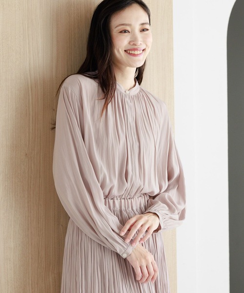 Elura（エルーラ）の「【入卒式／結婚式／祝賀会】セレモニー&お祝いサテンブラウス／988747（シャツ/ブラウス・レディース・ピンクベージュ/ネイビー・MEDIUM/LARGE）」の7枚目の写真