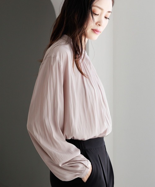 Elura（エルーラ）の「【入卒式／結婚式／祝賀会】セレモニー&お祝いサテンブラウス／988747（シャツ/ブラウス・レディース・ピンクベージュ/ネイビー・MEDIUM/LARGE）」の10枚目の写真