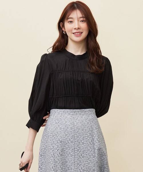 ANY SIS(エニィスィス)の「【洗える】シャーリングシアー ブラウス(シャツ/ブラウス・レディース・アイボリー系/ブラック系/スカイブルー系・2)」の2枚目の写真