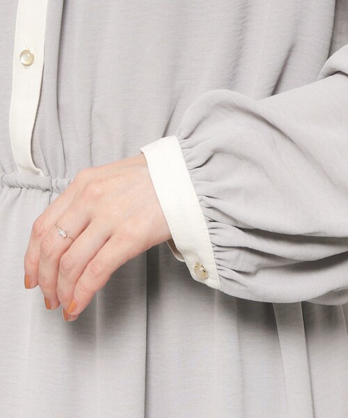 ITS'DEMO（イッツデモ）の「◆【ベーシック／きちんと感あり／ウエストゴム／やわらか】配色ワンピース（ワンピース・レディース・ナチュラル/ブラック/サックスブルー・00）」の20枚目の写真