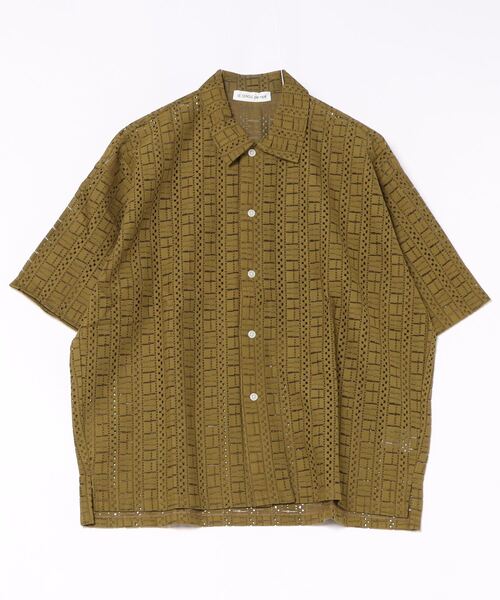 le cercle ADAM ET ROPE'(ルセルクルアダムエロペ)の「【mens】ジオメトリックレースシャツ(シャツ/ブラウス・メンズ・カーキ・M)」の1枚目の写真