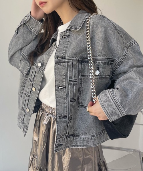 Ada.(エイダ)の「デニム ビッグシルエット Gジャン(デニムジャケット・レディース・ブルー/ブラック・M/L)」の5枚目の写真