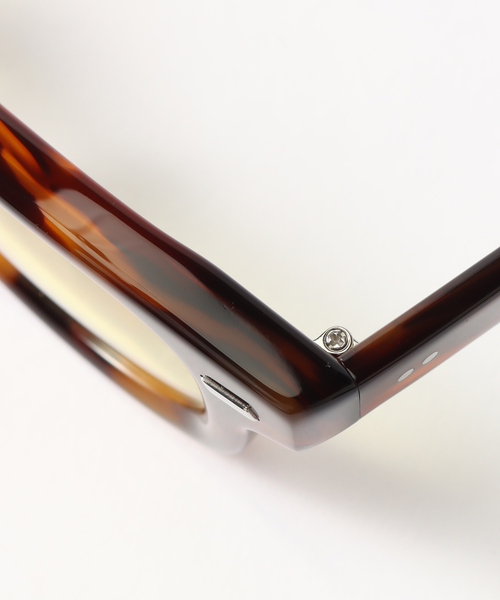 Zoff(ゾフ)の「【Zoff × relume / ゾフ】Zr BOLD1(サングラス・メンズ・ブラック/ベージュ/ブラウン・FREE)」の6枚目の写真