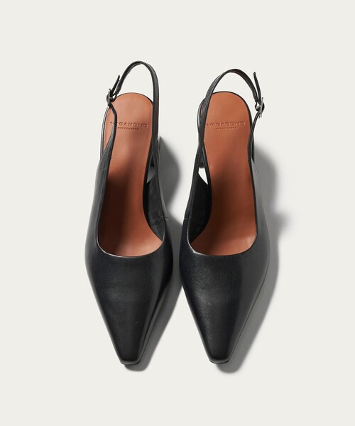 ヴァガボンド レディース ヒール シューズ Altea Suede Toe Cap Heel Vagabond Shoemakers ALTEA ヒール - Off White | REVOLVE