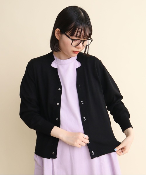 【セール】C/Li 数字刺繍 Vカーディガン（カーディガン/ボレロ）｜I am I in fact...（アイアムアイインファクト）