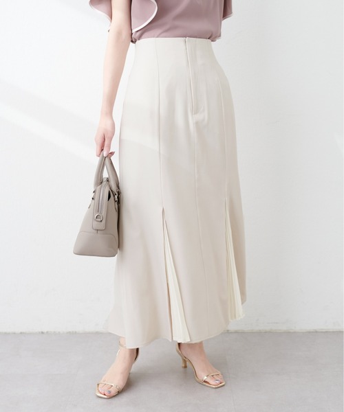 natural couture(ナチュラルクチュール)の「プリーツちらりお上品レディスカート(スカート・レディース・ライトベージュ/ブラック/ライトグレー・FREE)」の12枚目の写真