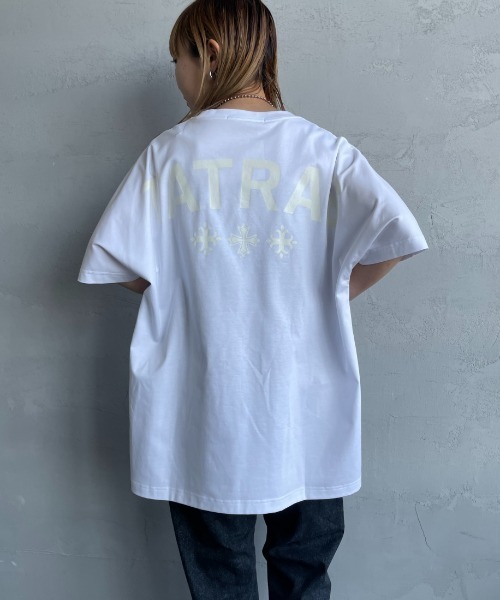 バックプリント【Tatras】 コットンTシャツ ブラック／ホワイト PACECO パセコ | タトラス公式オンラインストア