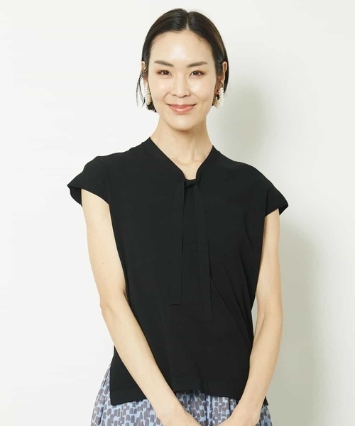 MICHEL KLEIN（ミッシェル・クラン）の「［アンサンブル対応］フレンチスリーブボウタイニット（ニット/セーター・レディース・ターコイズブルー/ブラック/ホワイト・40/38）」の8枚目の写真
