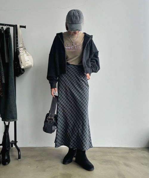 セール】ラメプリントクルーネックTEEシャツ（Tシャツ
