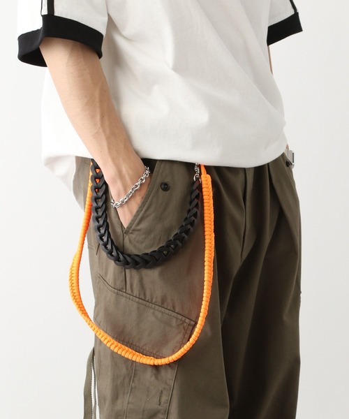 RAGEBLUE（レイジブルー）の「マルチWAY/パラコードコンビショルダーストラップ/スマホショルダー（キーホルダー・メンズ・ブラック/オレンジ系その他/グリーン系その他・FREE）」の3枚目の写真