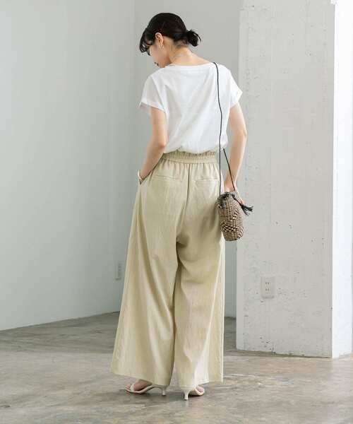 URBAN RESEARCH(アーバンリサーチ)の「スーピマコットンTシャツ(Tシャツ/カットソー・レディース・グレー系その他/ブラック/カーキ/ホワイト・FREE)」の11枚目の写真