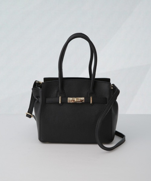 AULENTTI（オウレンティ）の「AULENTTI/ターンロックモチーフ２wayトートバッグ（トートバッグ・レディース・ブラック/ベージュ・FREE）」の9枚目の写真