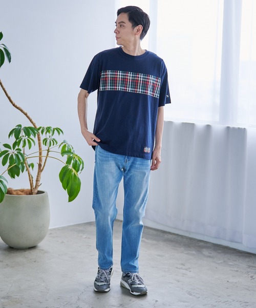 Arnold Palmer（アーノルドパーマー）の「パーマーチェック シェア ドッキング Ｔシャツ（Tシャツ/カットソー・レディース・ホワイト/ベージュ/ネイビー・XS/S/M/L/LL）」の8枚目の写真