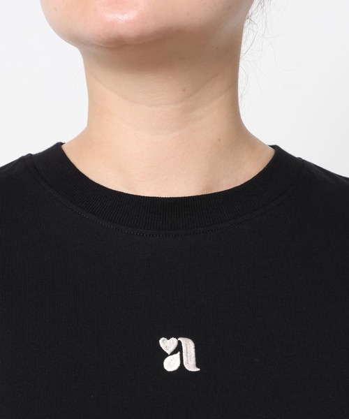 Anui（アニュイ）の「【UNISEX/3サイズ展開】ポイントロゴＴシャツ（Tシャツ/カットソー・レディース・ブラック/ライトブルー/オフホワイト・SMALL/MEDIUM/LARGE）」の10枚目の写真