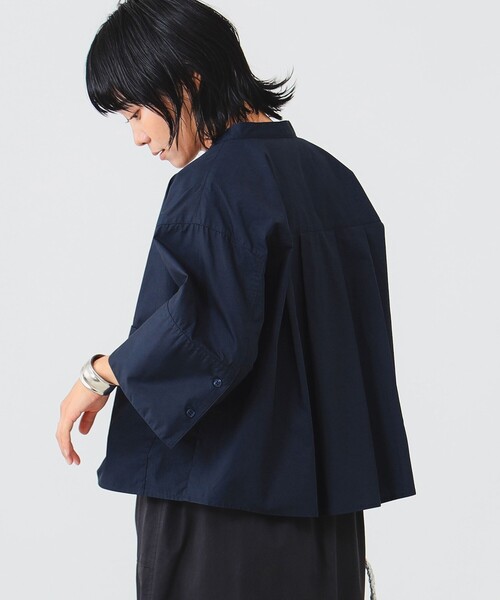 B:MING by BEAMS（ビーミングバイビームス）の「ダブルポケット シャツ（シャツ/ブラウス・レディース・オフホワイト/サックスブルー/ネイビー・SMALL/MEDIUM）」の16枚目の写真